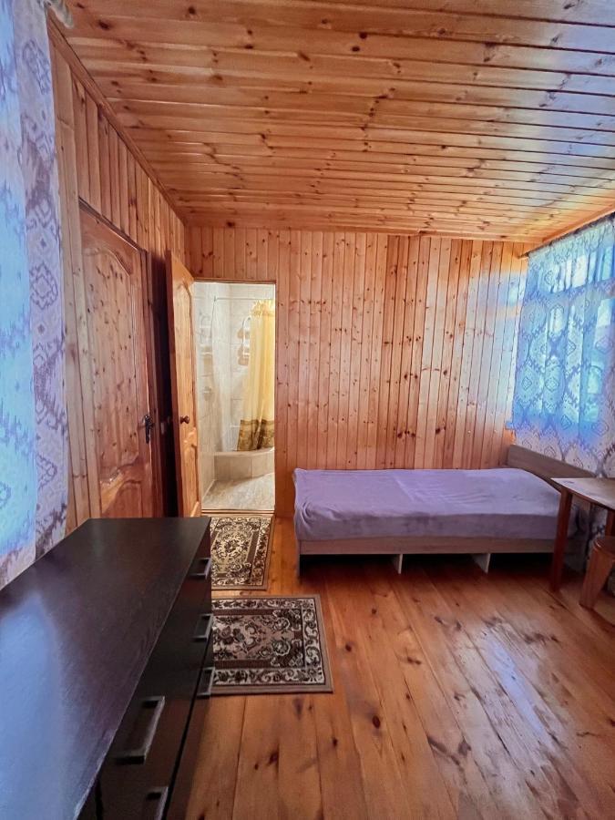 Гостевой Дом Тина Sukhumi Exterior photo